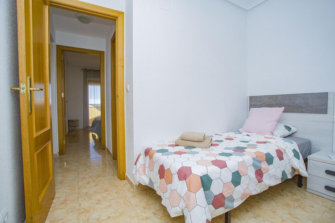 015 Torremar Nice Holiday - Alicante Holiday 托雷维耶哈 外观 照片