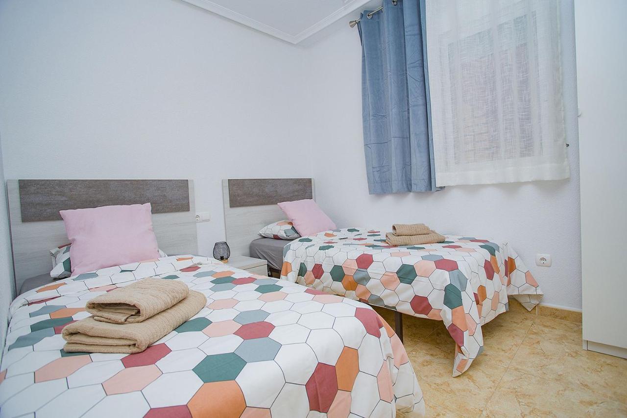 015 Torremar Nice Holiday - Alicante Holiday 托雷维耶哈 外观 照片